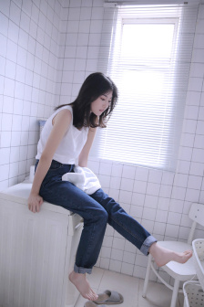 白色：诅咒的旋律